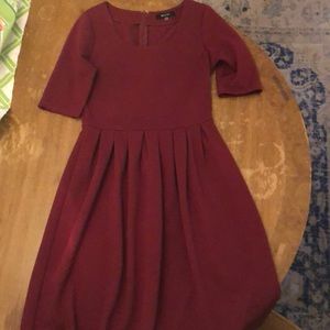41Hawthorn Short Sleeve Maroon Skater Style Dress